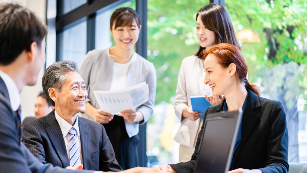 海外の市場でビジネスをする。