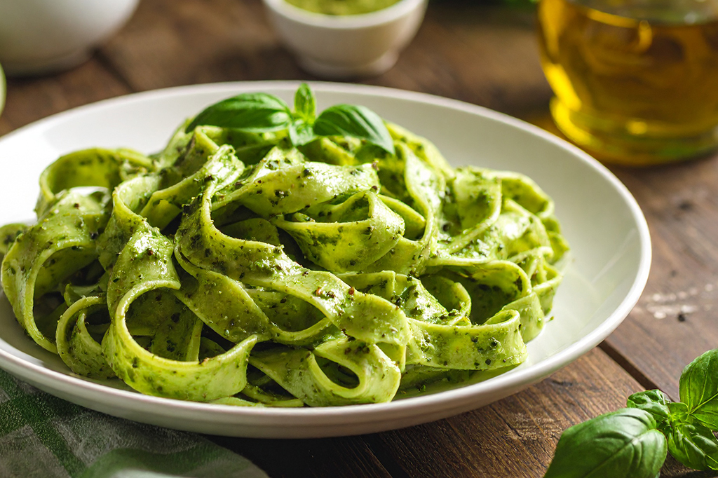 Enjoy Matcha Flavor by Powdered Tea